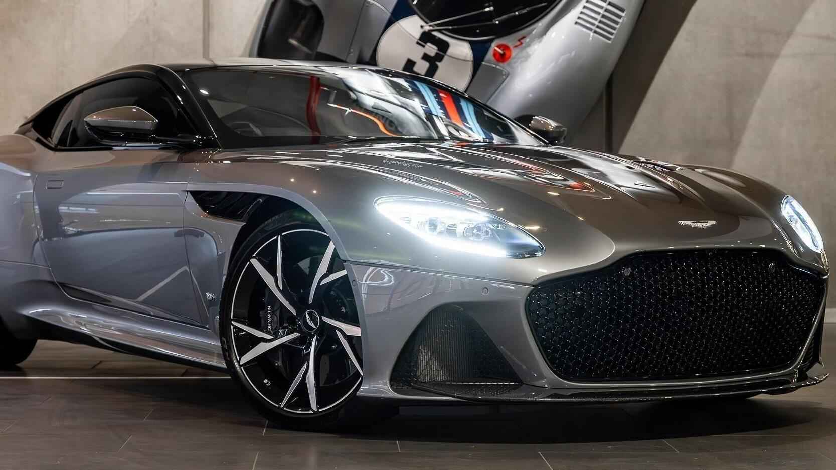 2019 Aston Martin DBS Superleggera Coupe