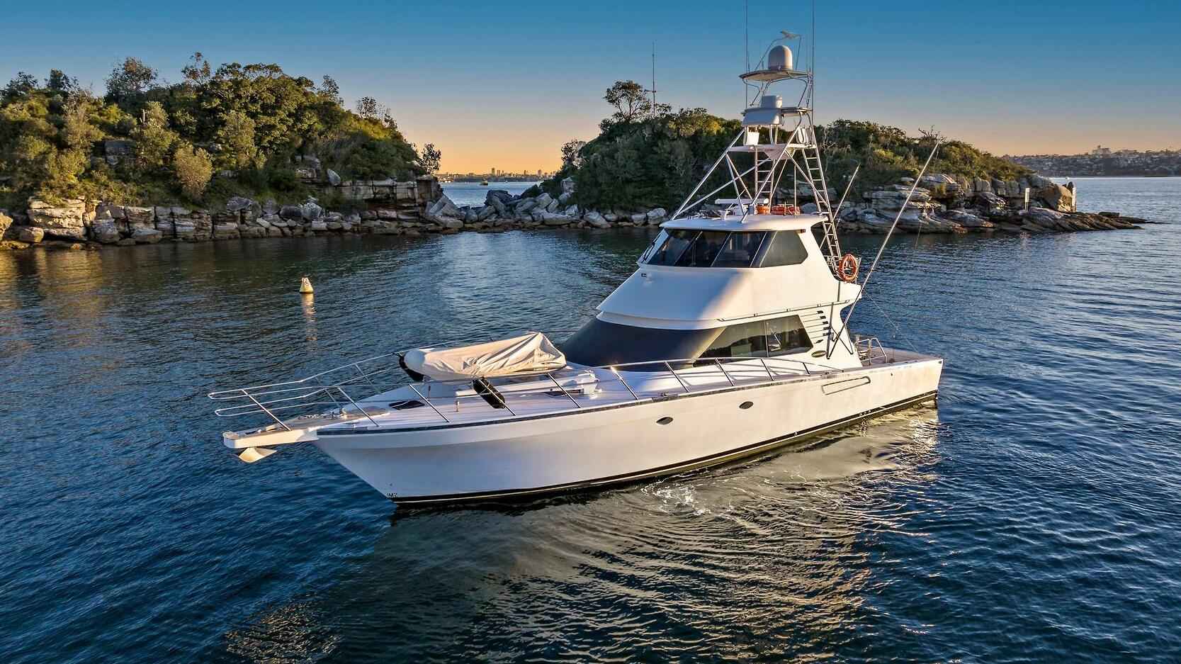 2002 Precision 65 Flybridge Sports Fisherman