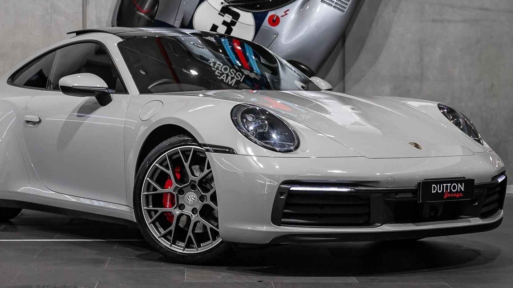 2019 Porsche 911 - 992 Carrera 4S