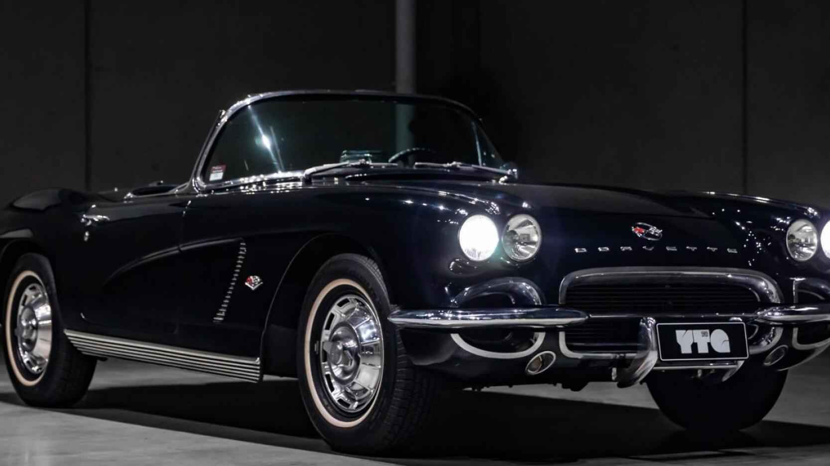 1962 Chevrolet Corvette C1 Sting Ray Roadster