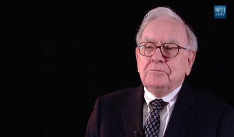 Buffett: Trump tariffs an 'act of war'; mum on economy