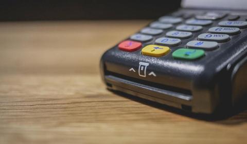 Tap and go forward: Two takeover offers for Smartpay