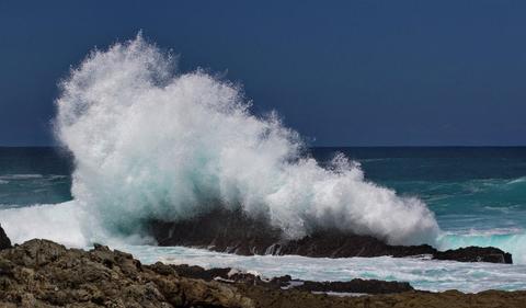 Fresh sell wave hits APAC region; Nikkei 225 down 5.2%