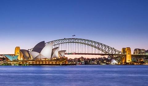 Streak ending as ASX welcomes new month with price falls
