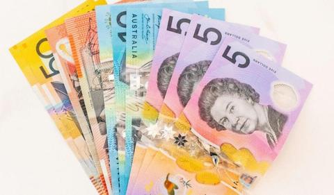 Household spending fell for first time in 5 months: ABS