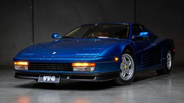 1990 Ferrari Testarossa - Stunning Blue Chiro with Crema - Ferrari Classiche Certified