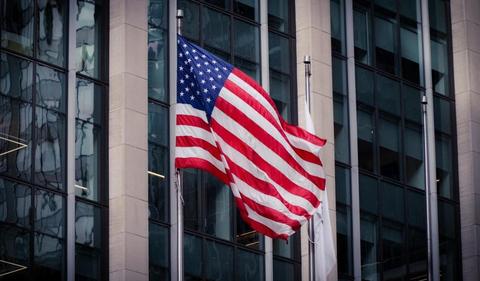 Rising debt causes US to lose last perfect credit rating