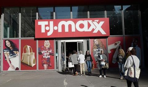 TJX beats earnings; inventory concerns weigh