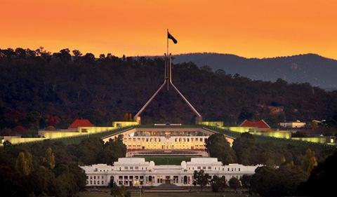 Australian pension fund chief faces grilling over delays