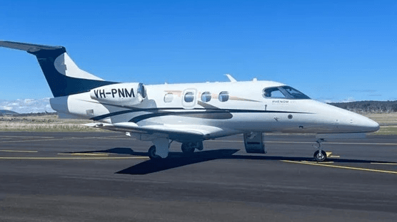 2010 EMBRAER PHENOM 100 - Jet Aircraft