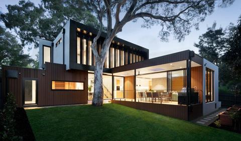 Australian housing loans increase 1% in August