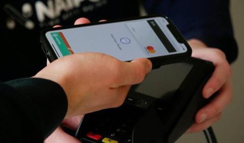 On the cards: Mobile wallets tipped for payment takeover