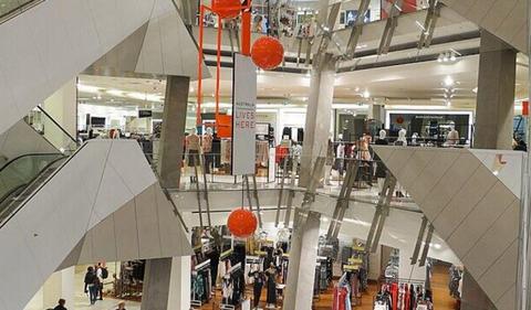 Myer, Premier Investments shareholders vote on merger