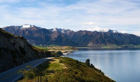 NZ to allow tourists to work remotely while visiting