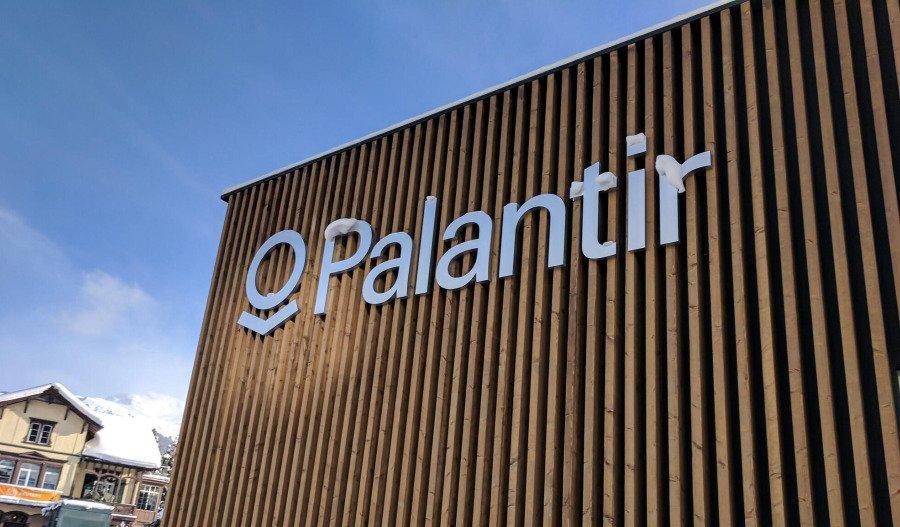 Palantir j