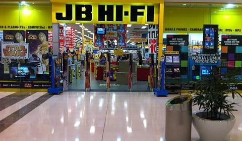 JB Hi Fi lifts interim earnings but remains cautious