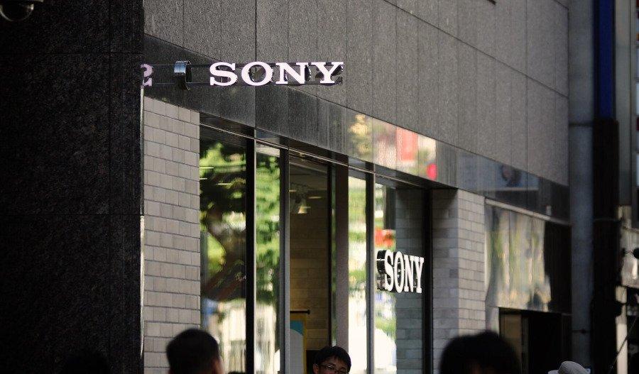 Sony sees 