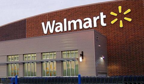 Walmart shares drop as shoppers stopped by inflation