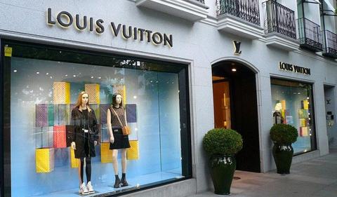LVMH misses Q3 projections; Chinese demand weakens