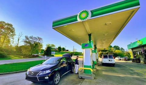 BP cuts back on green initiatives in strategy reset