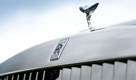 Rolls-Royce posts strong revenue, speeds to new guidance