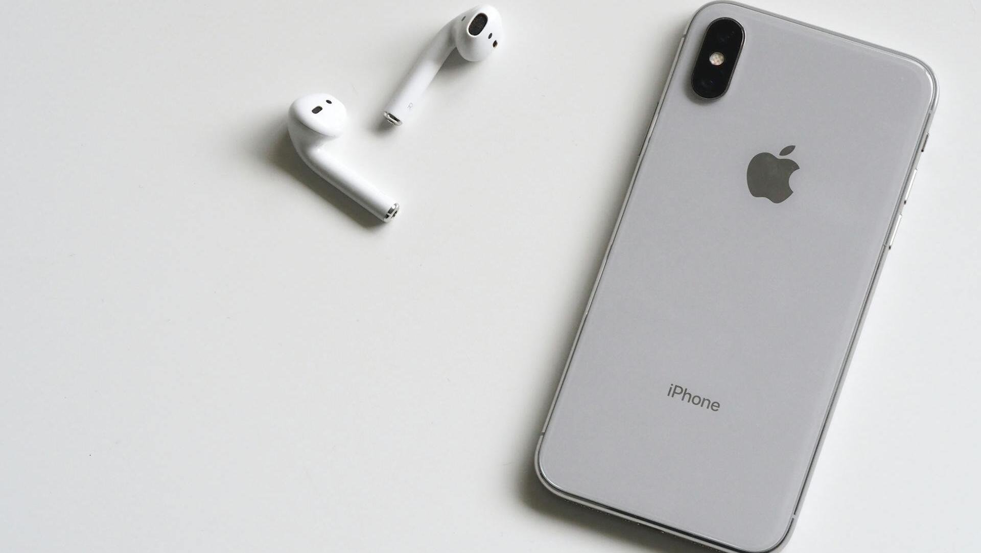 Apple loses 'most valuable company' title; shares dive