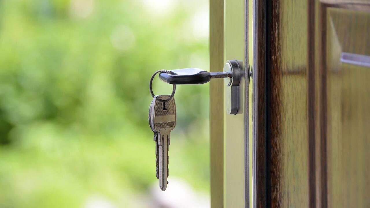 Nation's top 40 suburbs by popularity: InfoTrack