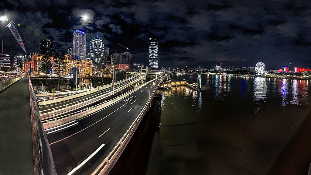 Australian property resales hit record $285K median profit in Q2