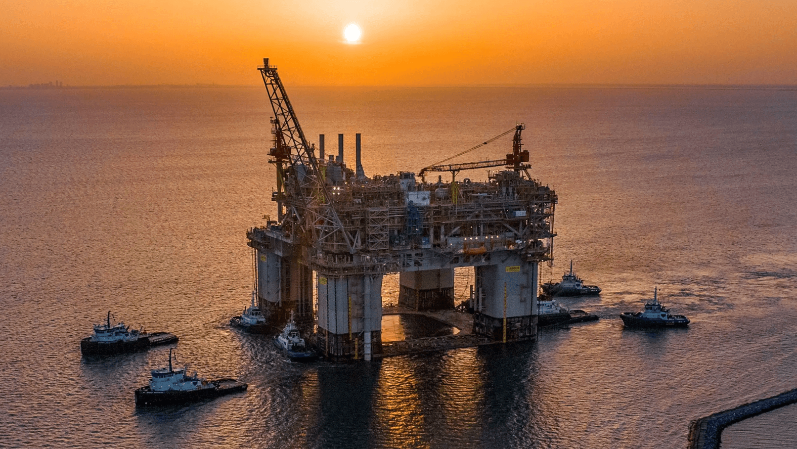 BP renewables exec exits on back of 48% Q1 profit loss