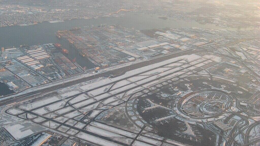 Major airplane delays ensue at Newark International