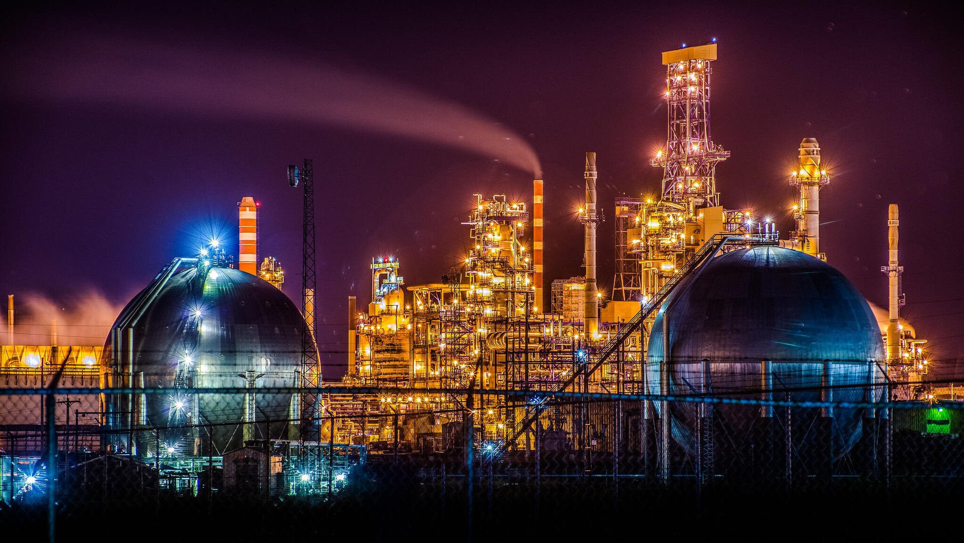 Oil prices gain on US-China trade talk optimism