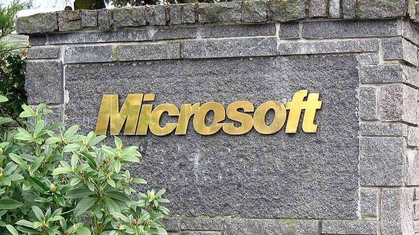 Microsoft tops Q1 estimates on robust cloud growth