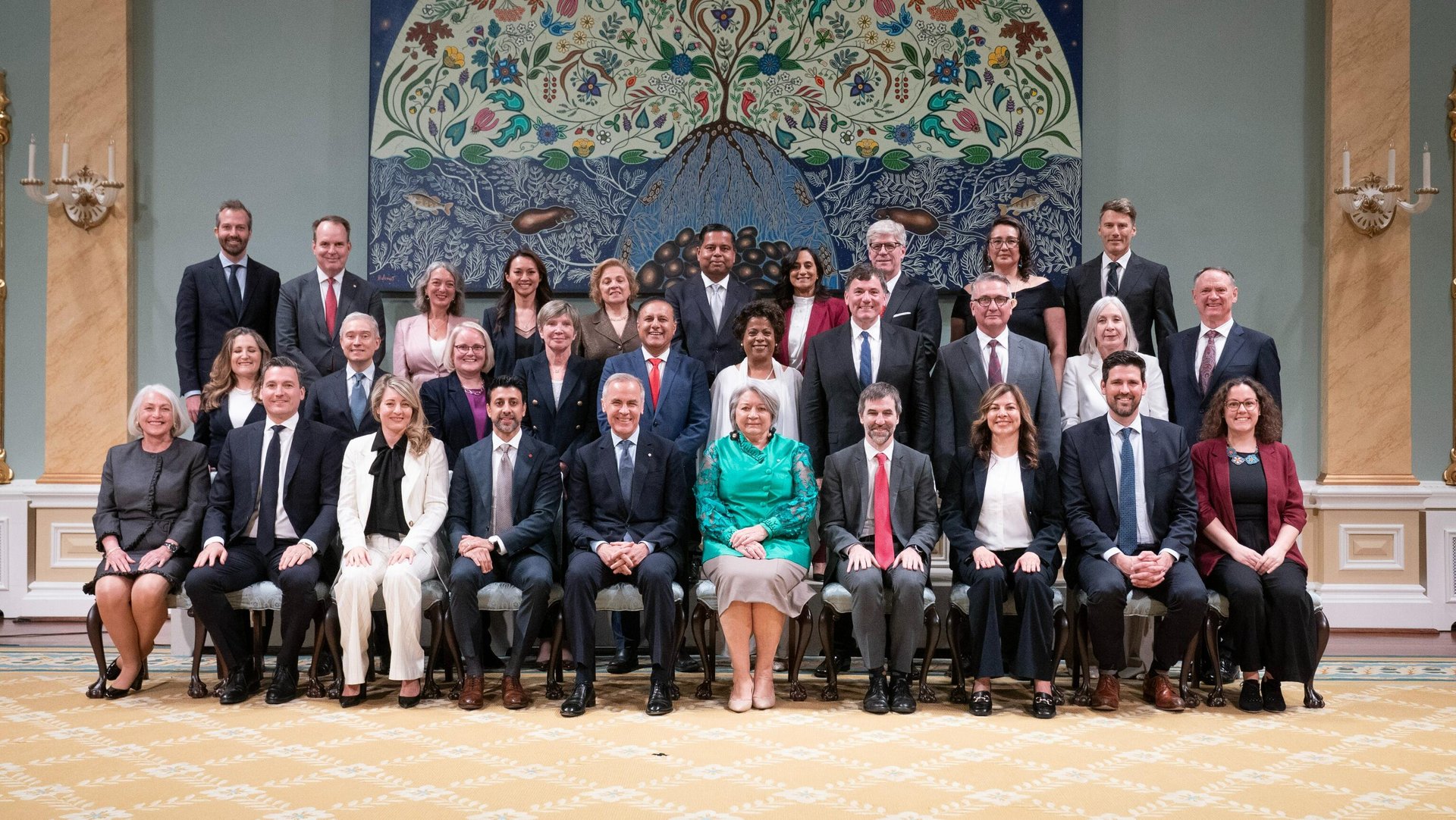 Canadian cabinet focused on economy, US trade relations