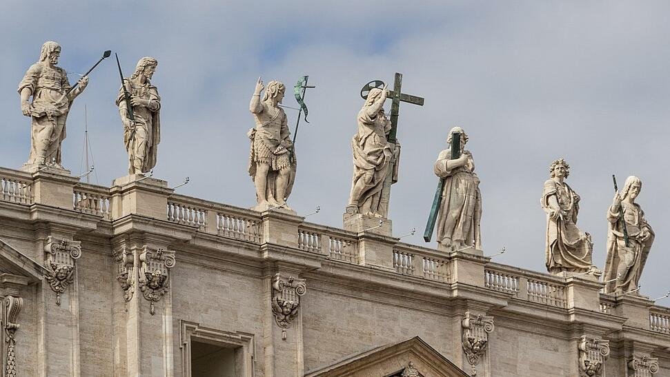 PM Albanese heads to Vatican after Indonesian visit