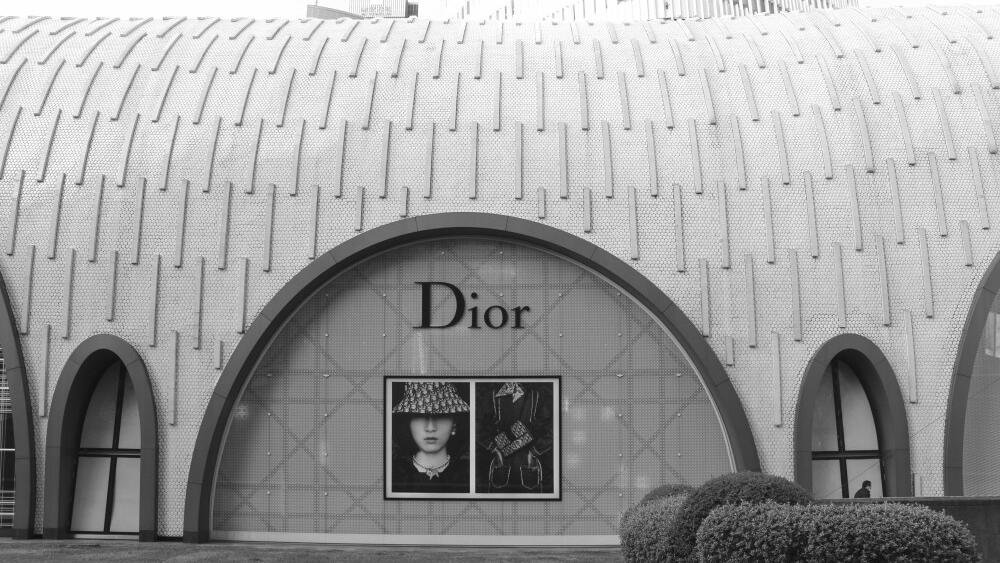 Dior pledges to pay 2m euros against labour abuse