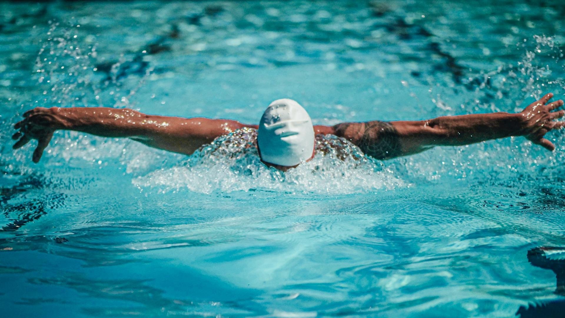 Advisers, funds urged to stay out of platform swim lane