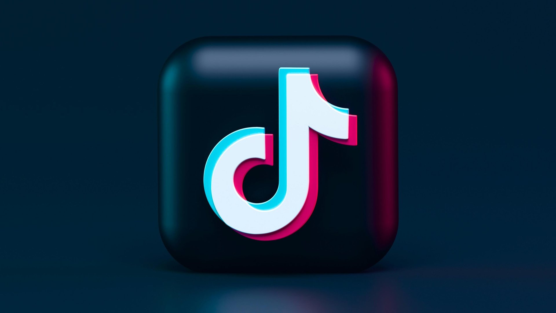 TikTok launches ad campaign amid social media ban