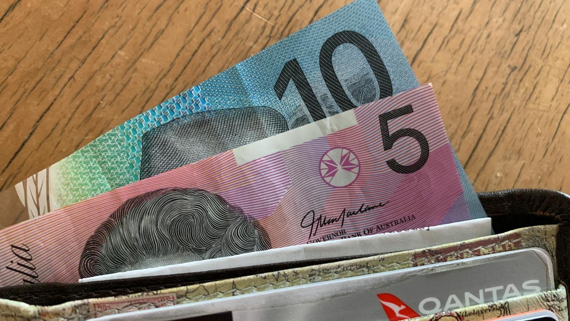 Australia's minimum wage rises as inflation hits target
