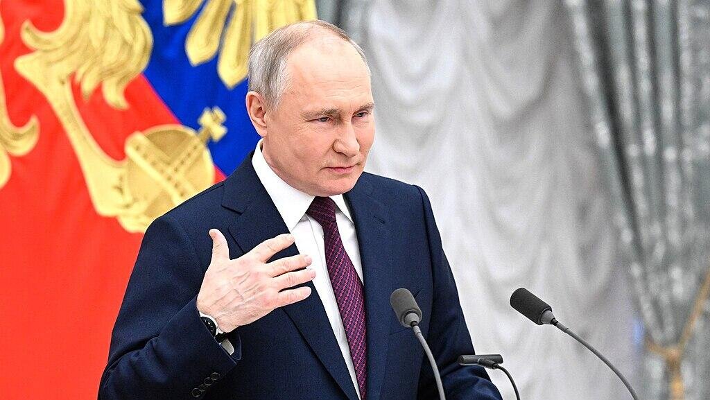 'On the table': Russia vows revenge after Ukraine strike