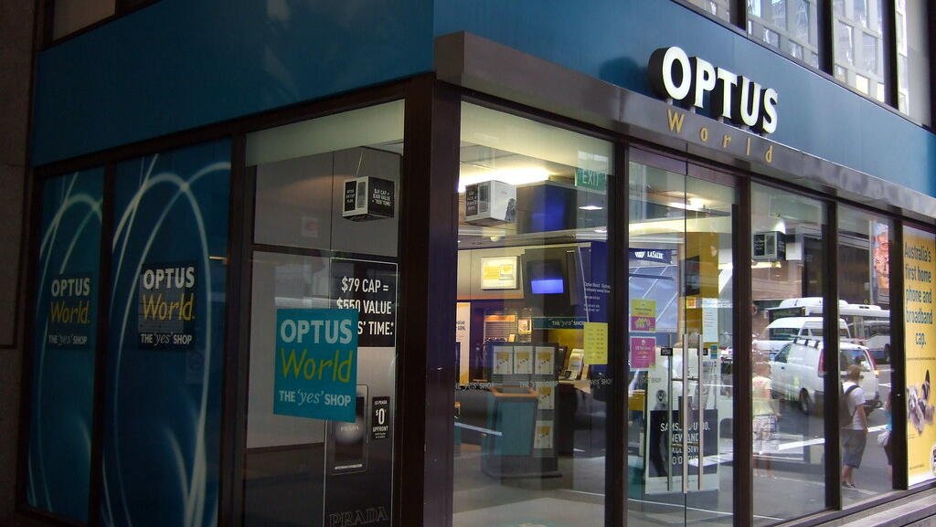 Optus pays $12m penalty for emergency call outage: ACMA