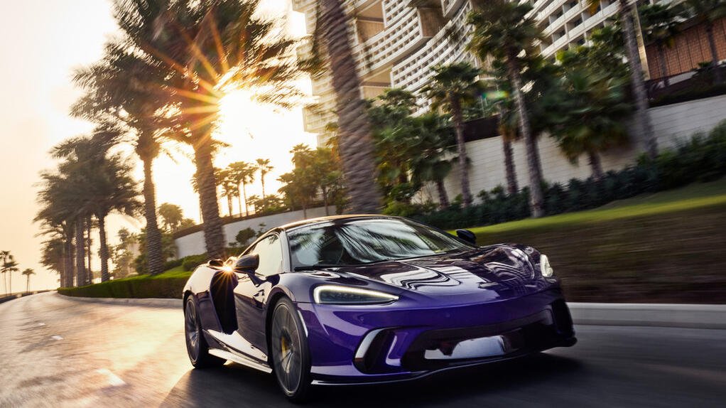 New McLaren GTS revs up crowds in the Middle East