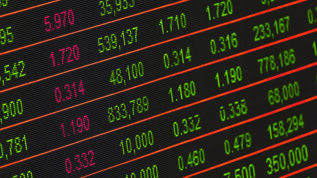 ASX 200 set to rise; Dow snaps win streak