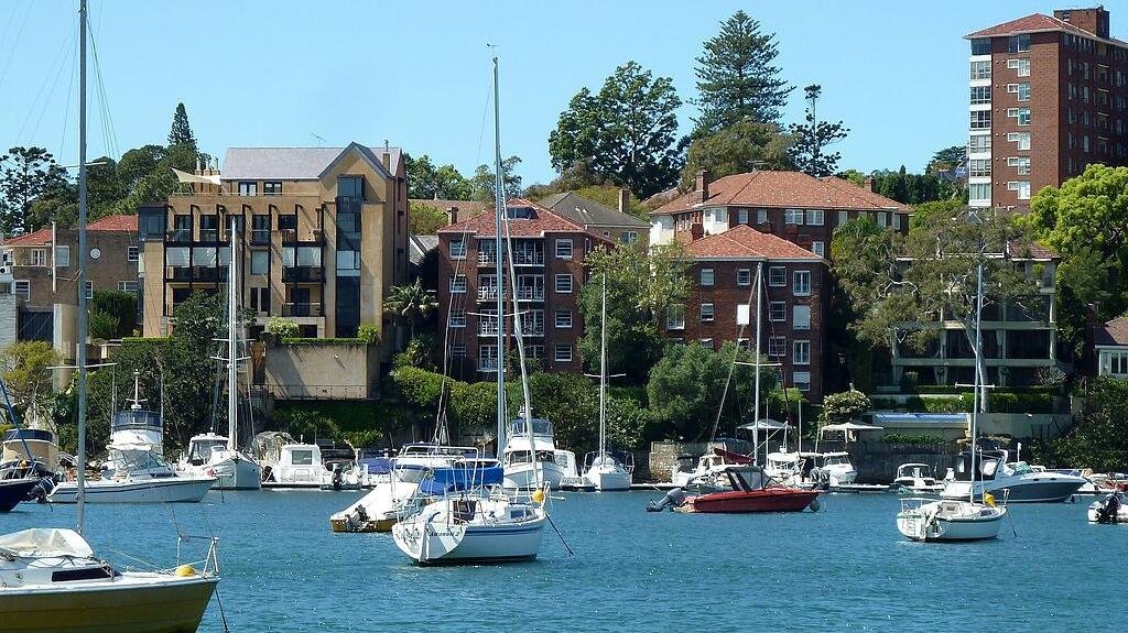 Household wealth climbs 1.5% in June