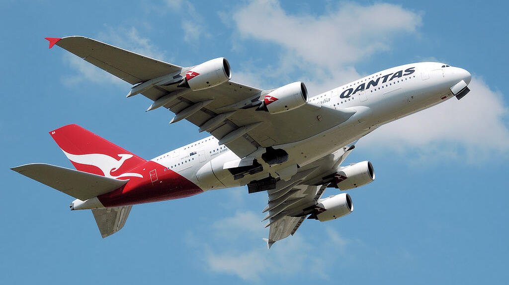 Qantas engineers plan strikes amid pay dispute