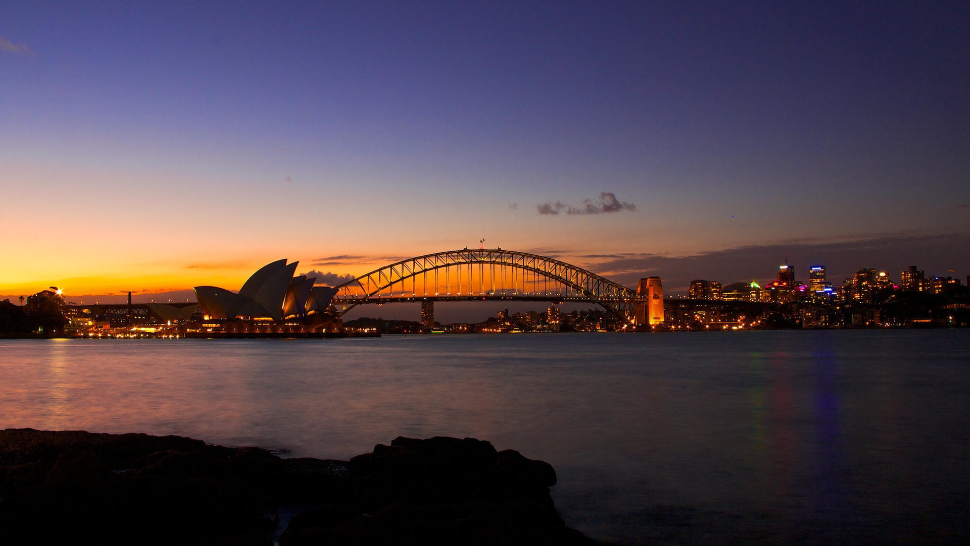 ASX retreats from records; energy leads declines
