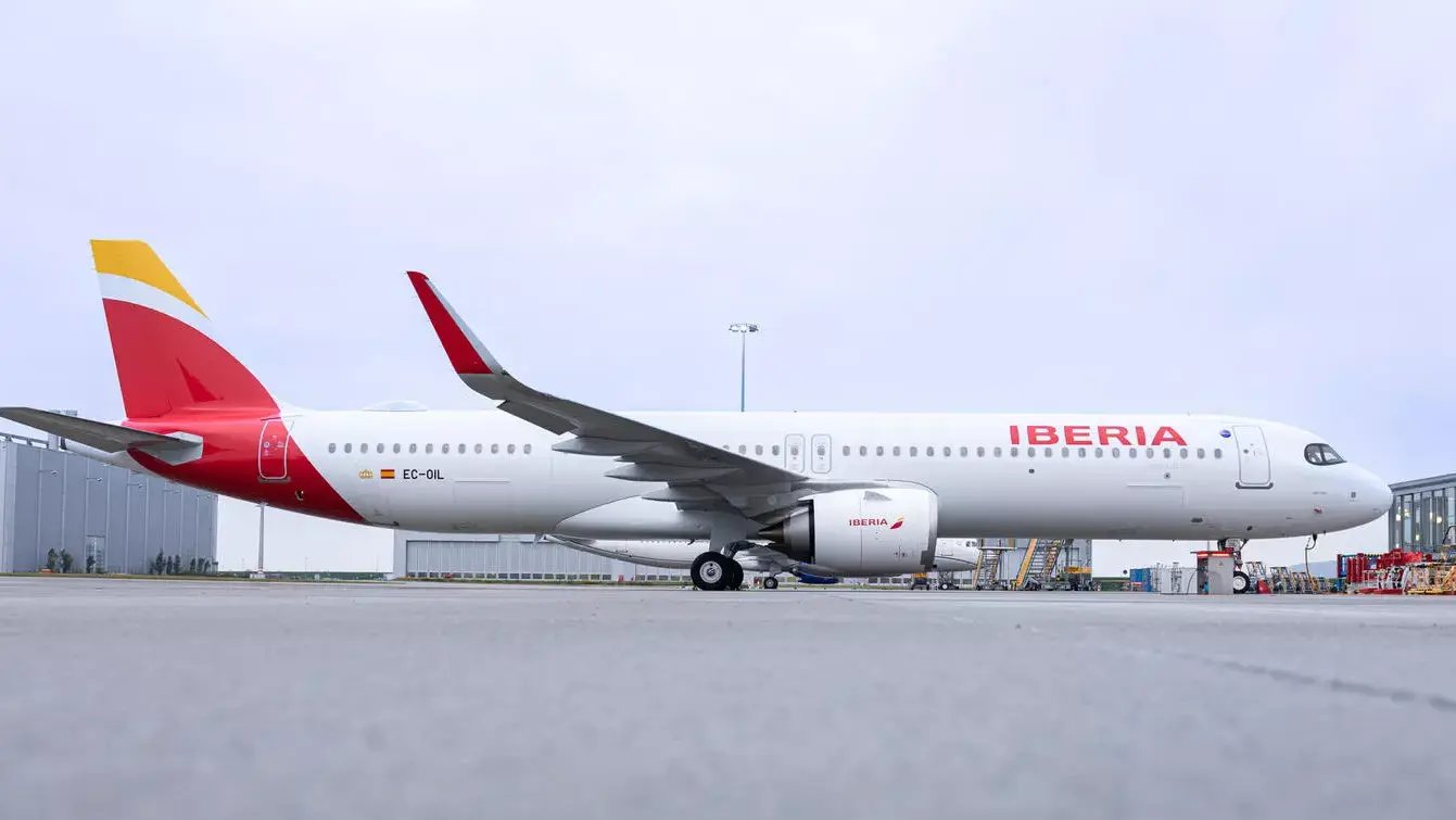 Airbus' 'extra long range' plane takes off, orders fly in