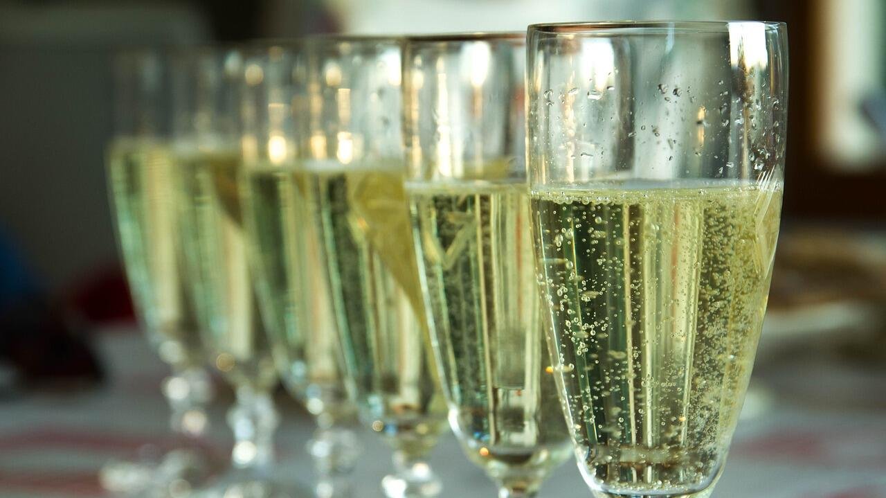 The ultimate guide to collecting vintage champagne